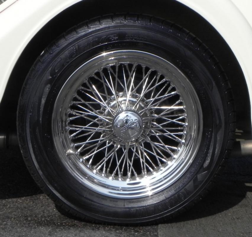 Lot de 2 - Brillant Protection Rénovateur Pneu et Gomme Pro - MAGIC NERO GOMME 500ml Kimicar